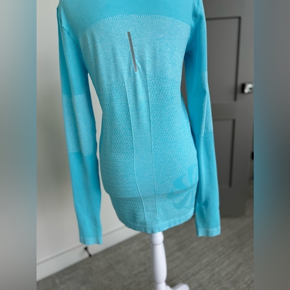 Nike Dri Fit Running 1/4 Zip Long Sleeve Activewear M Teal Blue - Picture 9 of 11